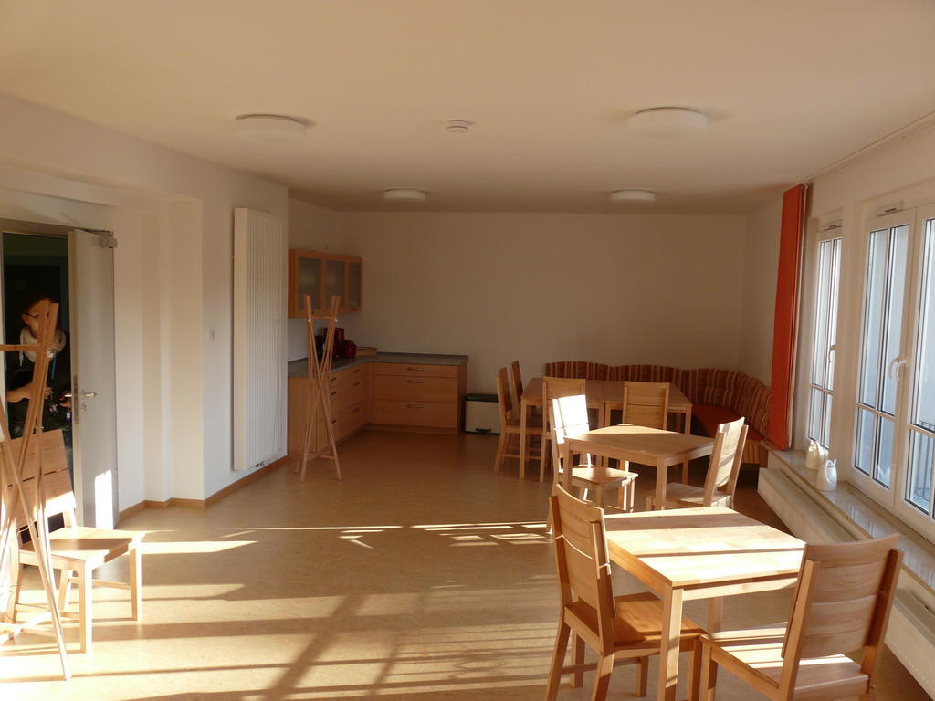 Sport Tourist Hostel Weißenfels Buitenkant foto