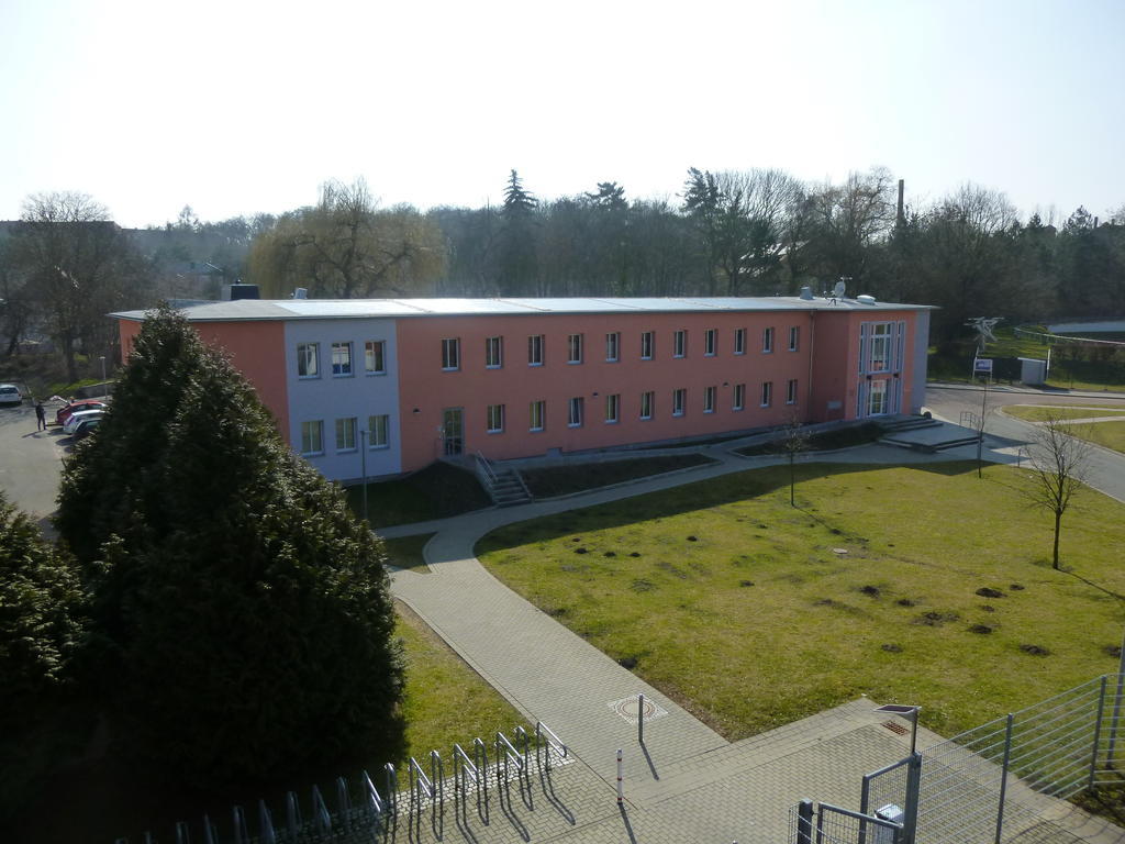Sport Tourist Hostel Weißenfels Buitenkant foto