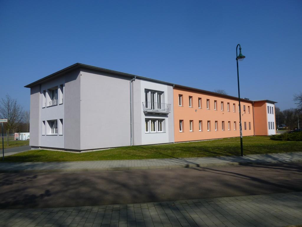 Sport Tourist Hostel Weißenfels Buitenkant foto